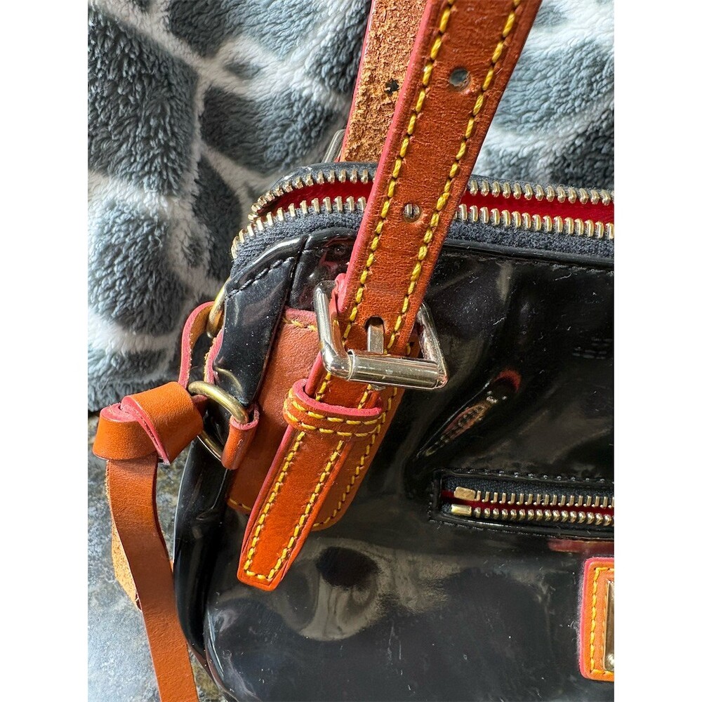 Dooney & Bourke Nina Shoulder Bag Purse Womens Small Black Red Lining - Picture 4 of 10